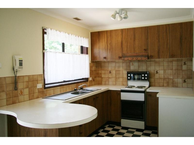 8 Skertchly Place, Florey ACT 2615