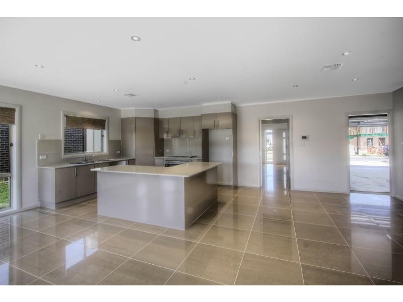 14 Cleggett Street, Forde ACT 2914