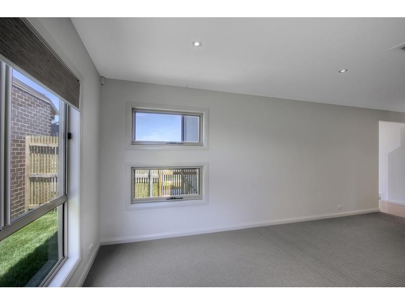 14 Cleggett Street, Forde ACT 2914