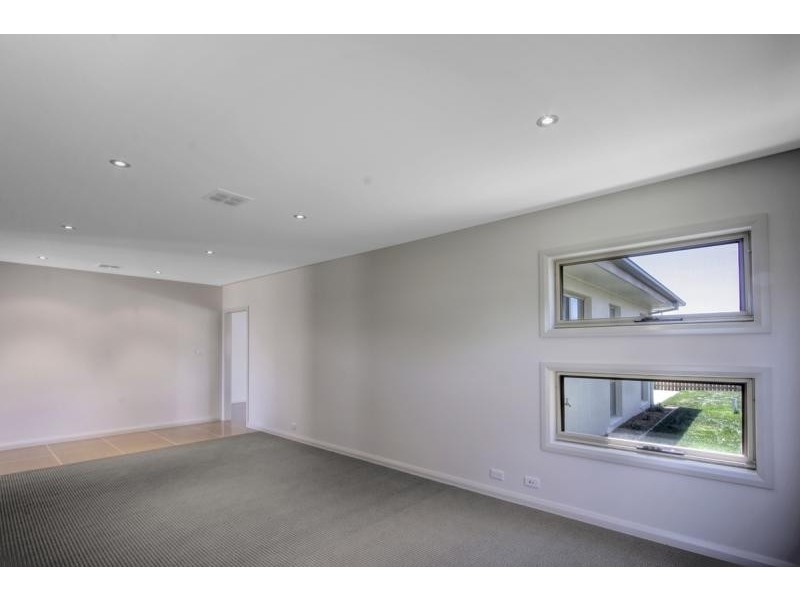 14 Cleggett Street, Forde ACT 2914