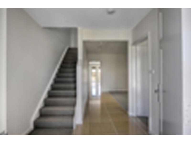 14 Cleggett Street, Forde ACT 2914