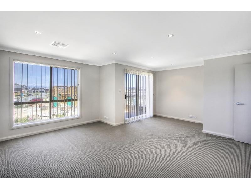 14 Cleggett Street, Forde ACT 2914