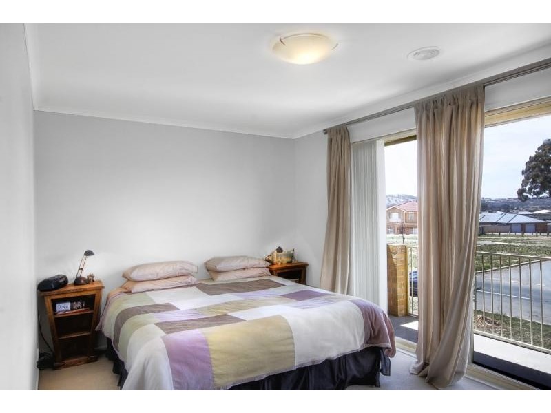 337 Anthony Rolfe Avenue, Gungahlin ACT 2912