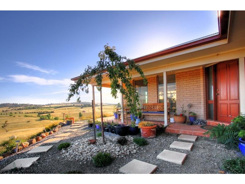 16 Englands Lane, Murrumbateman NSW 2582
