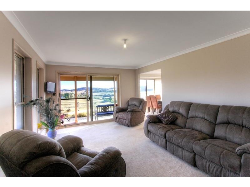 16 Englands Lane, Murrumbateman NSW 2582