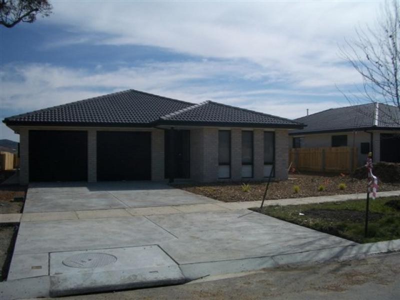 48 Polilight Street, Dunlop ACT 2615