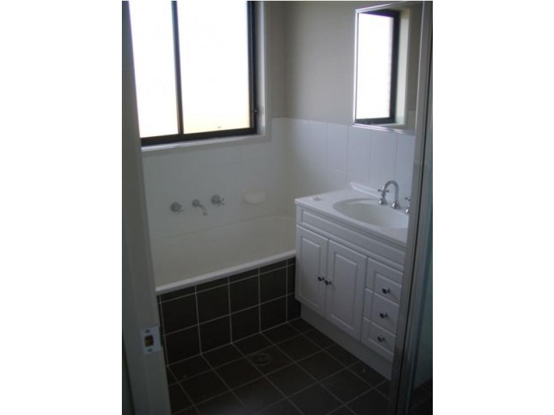 48 Polilight Street, Dunlop ACT 2615