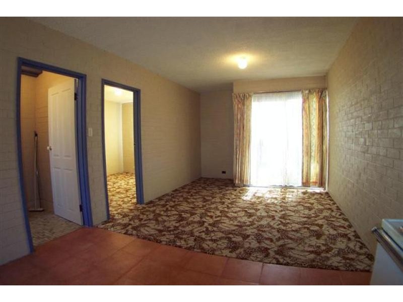 Unit 5/26 Springvale Drive, Hawker ACT 2614
