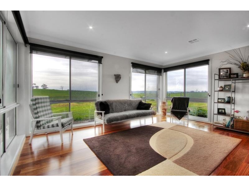 6 Canola Place, Murrumbateman NSW 2582