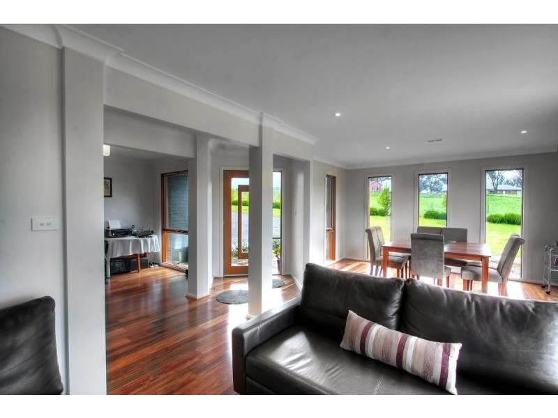 6 Canola Place, Murrumbateman NSW 2582