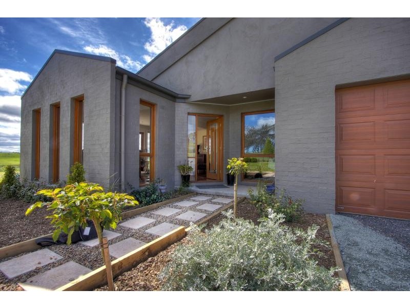 6 Canola Place, Murrumbateman NSW 2582