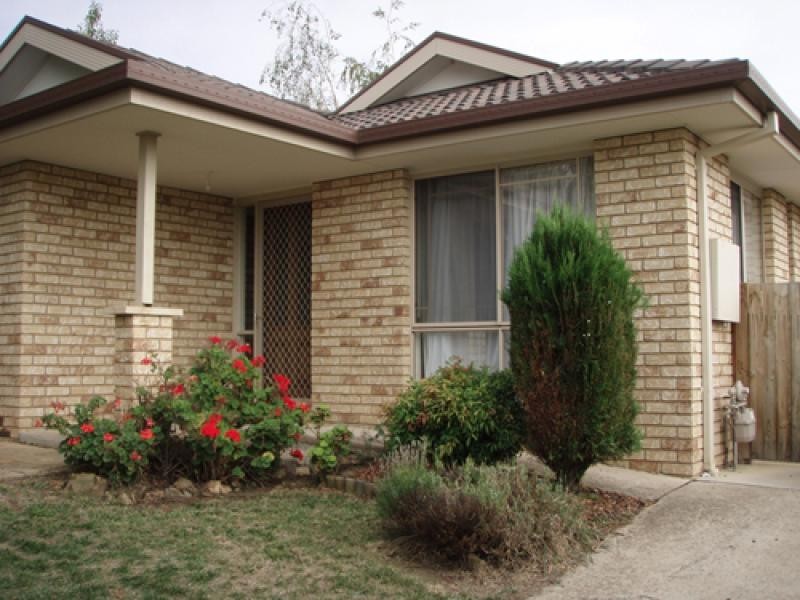 4 Warrumbul Street, Ngunnawal ACT 2913