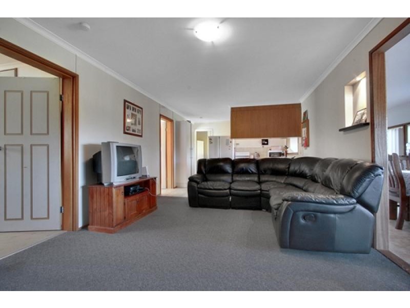 17 Woodleigh Drive, Murrumbateman NSW 2582