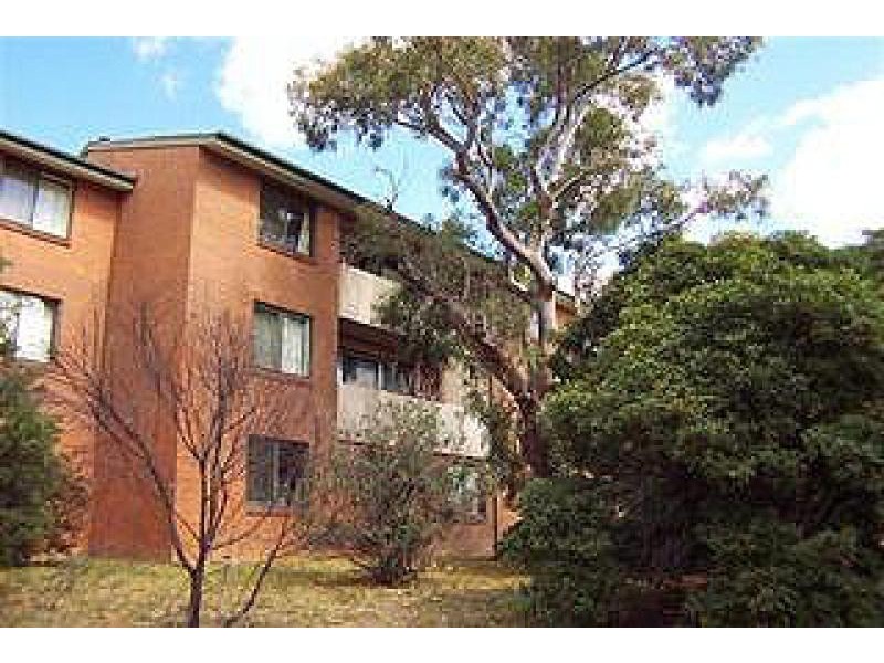Unit 5/26 Springvale Drive, Hawker ACT 2614