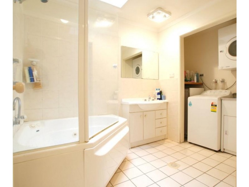 Unit 100/15 John Cleland Crescent, Florey ACT 2615