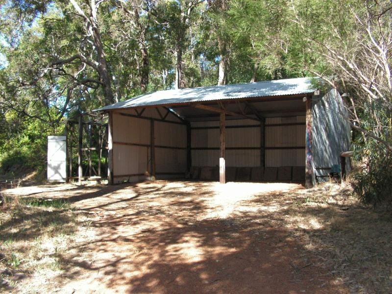 350 GILL STREET, Mundaring WA 6073