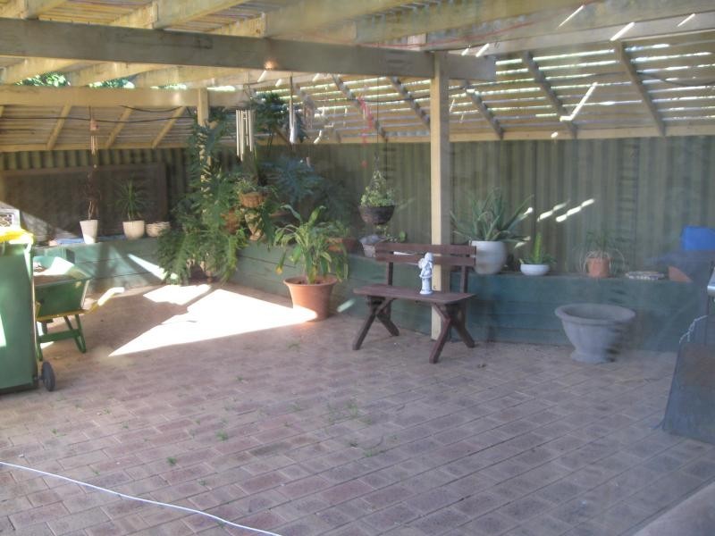 6 A Brownfield Drive, Swan View WA 6056