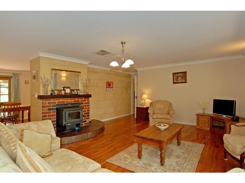 4815 OLD NORTHAM ROAD, Chidlow WA 6556