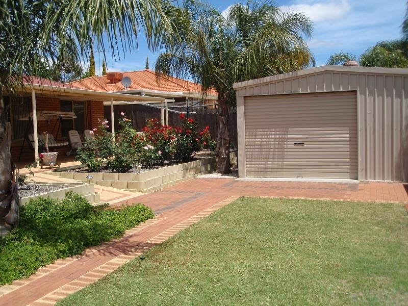 14 Pilbara Crescent, Jane Brook WA 6056