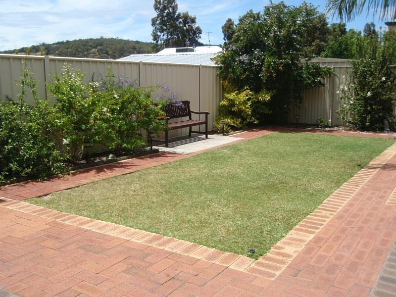 14 Pilbara Crescent, Jane Brook WA 6056