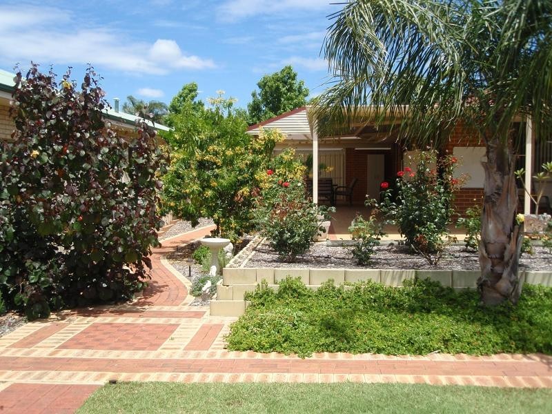 14 Pilbara Crescent, Jane Brook WA 6056