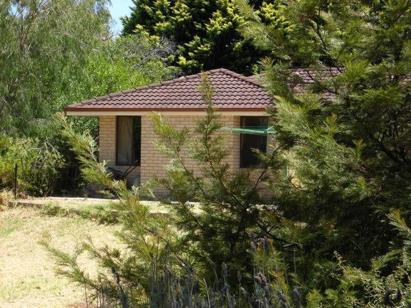 Unit 2/7490 Great Eastern Hway, Mundaring WA 6073