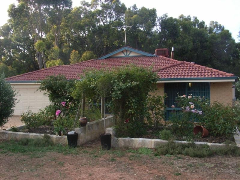 53 Onslow St, Chidlow WA 6556