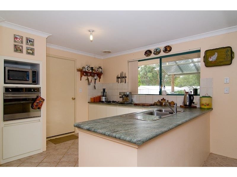 53 Onslow St, Chidlow WA 6556