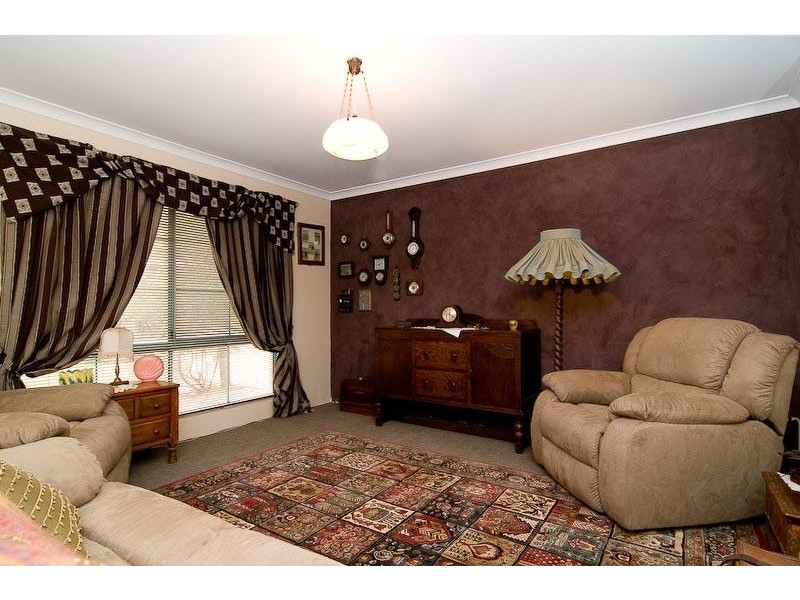 53 Onslow St, Chidlow WA 6556