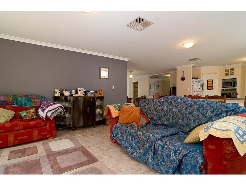 53 Onslow St, Chidlow WA 6556