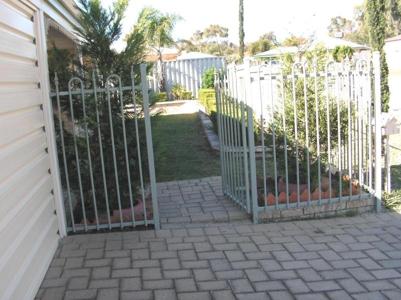 8 Numbit Lane, Swan View WA 6056