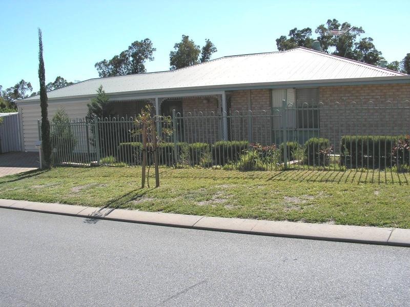 8 Numbit Lane, Swan View WA 6056