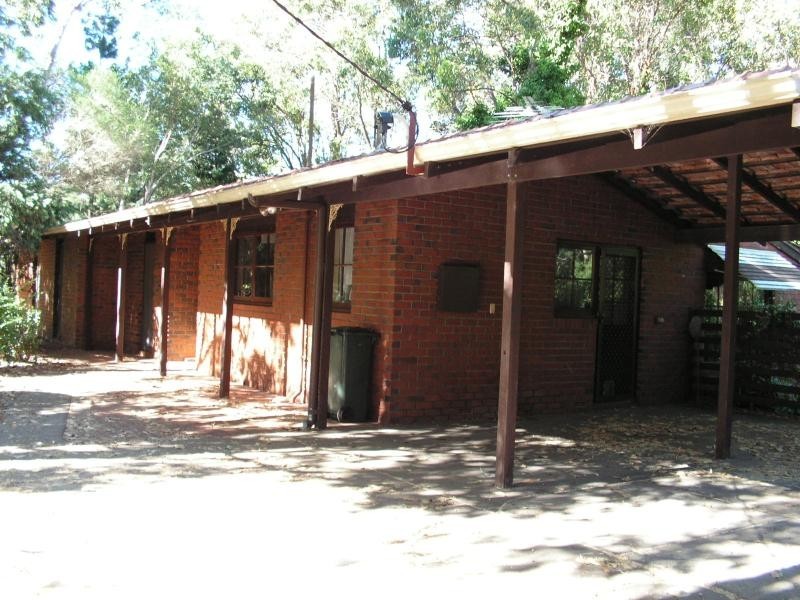 270 Gill Street, Mundaring WA 6073