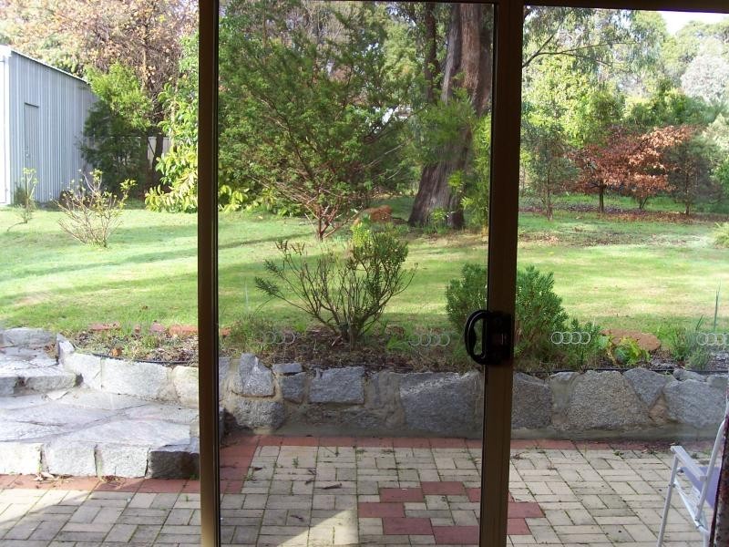 325 Helena Tce, Sawyers Valley WA 6074