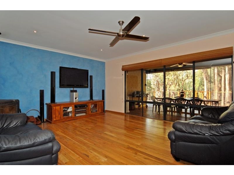 125 Avoca Glen, Stoneville WA 6081