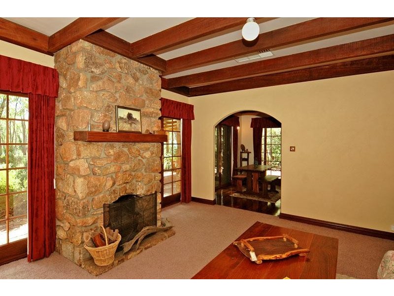 28 Matthews Way, Stoneville WA 6081