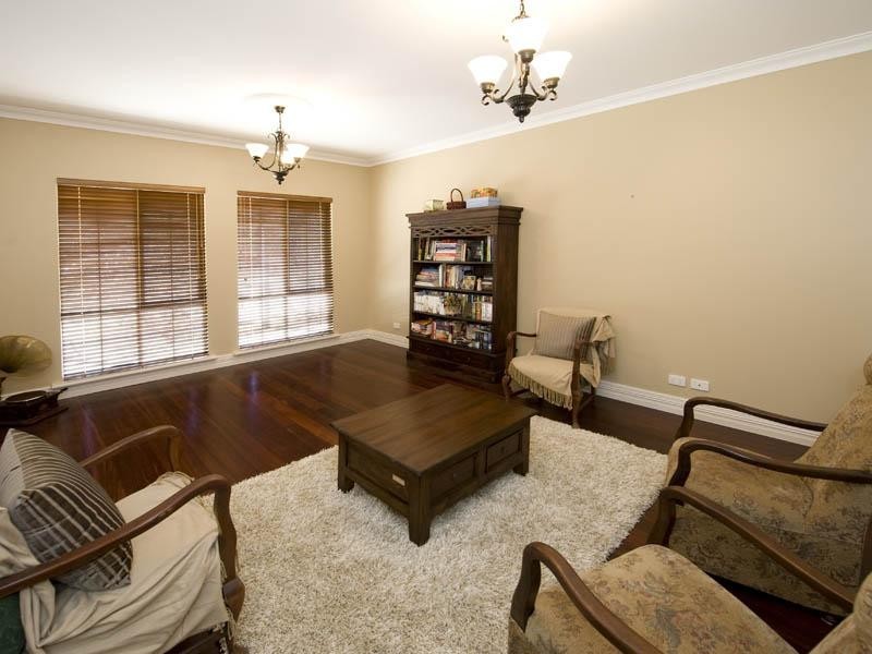 45 Timbertop Way, Stoneville WA 6081