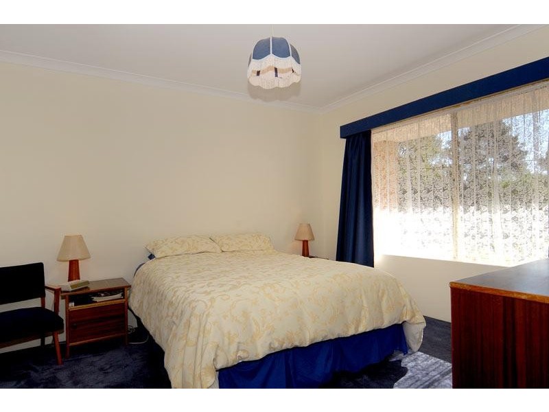 325 Helena Tce, Sawyers Valley WA 6074