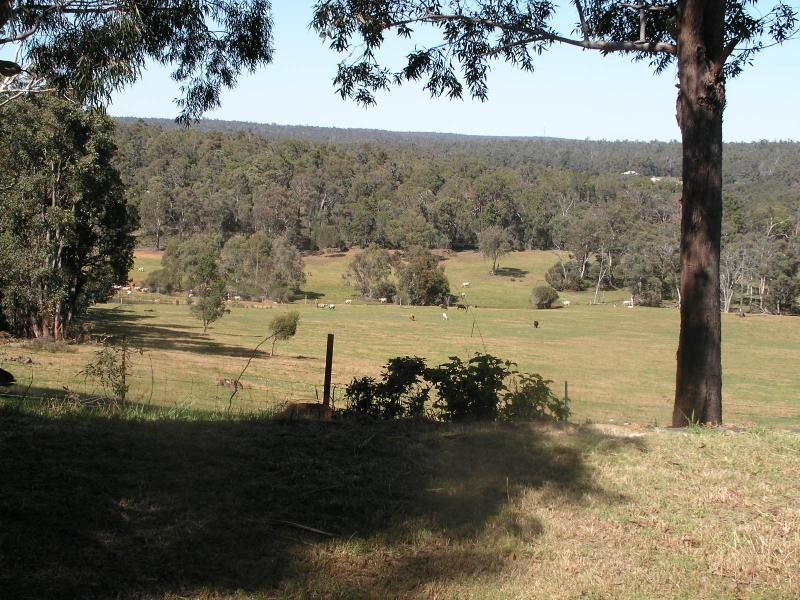 475 Kerun Road, Chidlow WA 6556