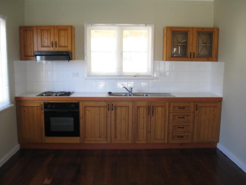 9 Monger St, Beverley WA 6304