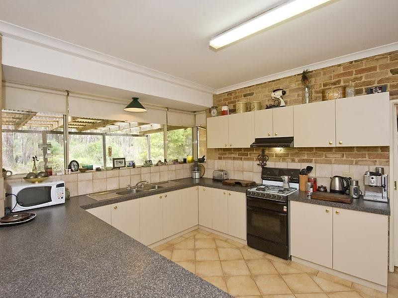 2030 Forge Drive, Chidlow WA 6556