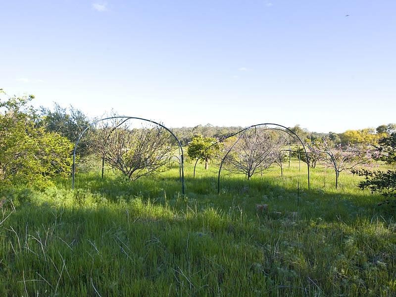 80 Inthanoona Road (off Bunning Road), Gidgegannup WA 6083