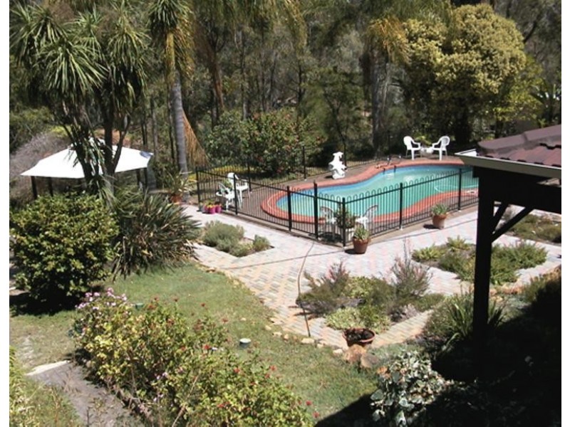 305 Anne Road, Hovea WA 6071