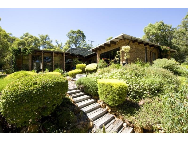 900 Kintore Road, Parkerville WA 6081