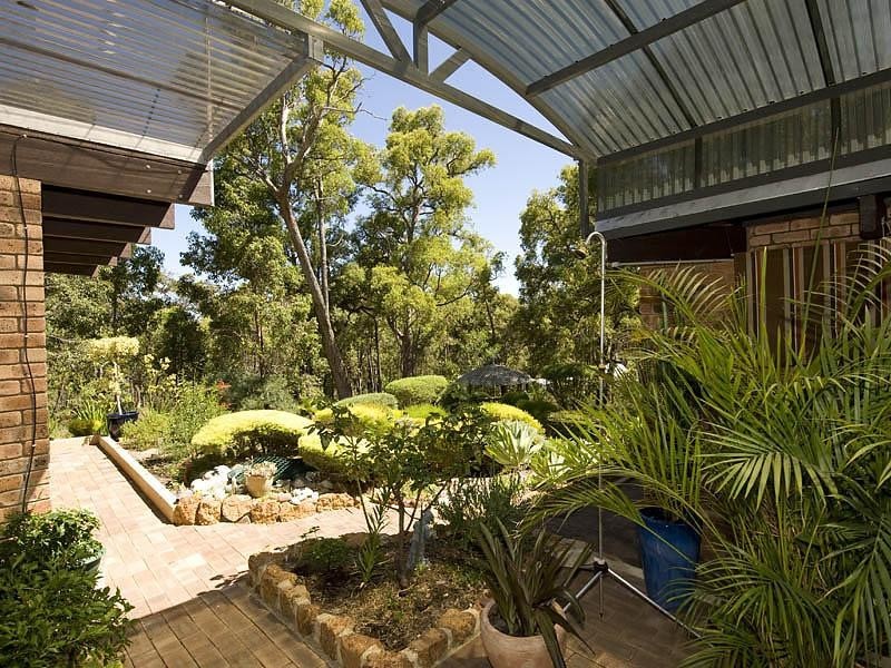 900 Kintore Road, Parkerville WA 6081