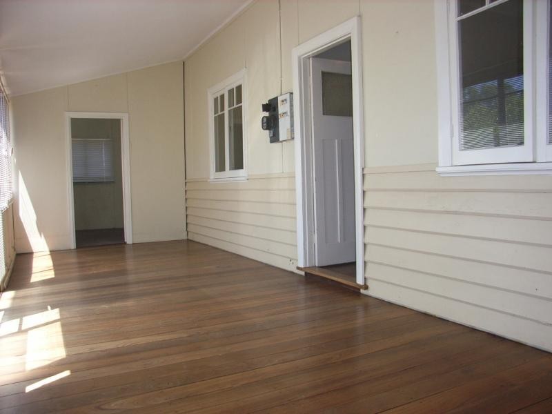 5 Evans Street, Mount Helena WA 6082