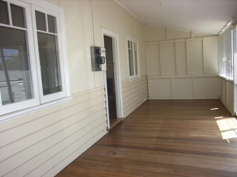 5 Evans Street, Mount Helena WA 6082