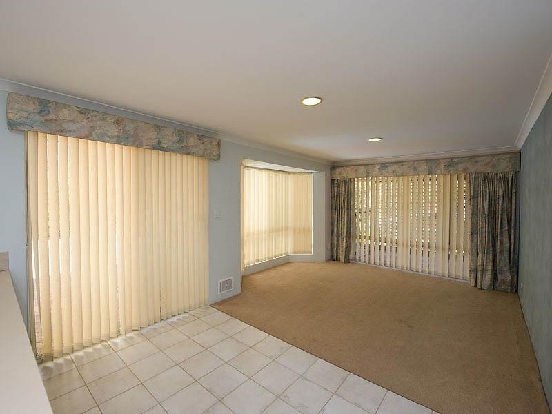 20 Kirkstall Way, Sawyers Valley WA 6074