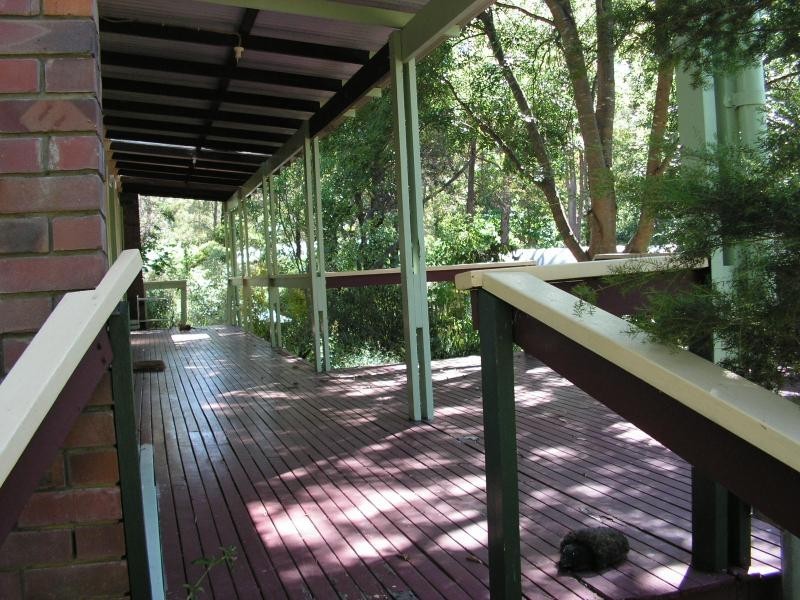 3 Hartung Street, Mundaring WA 6073