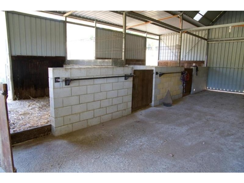 9 Lyon Pl, Hovea WA 6071